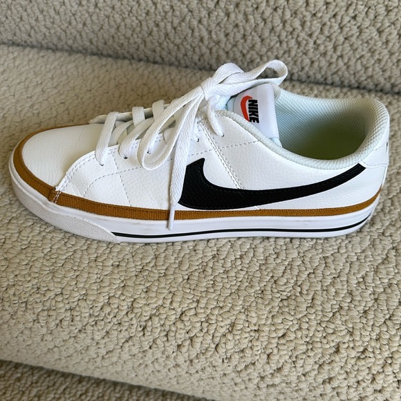 Nike Shoes - Nike Court Legacy NN Womens Size 8 Sneakers